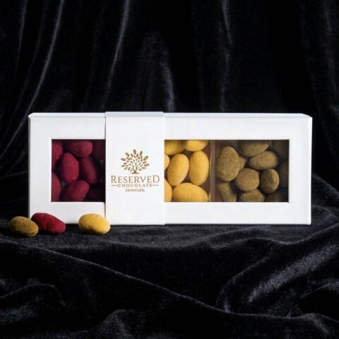 Gaveæske - Chokolademandler 3 smage - white box