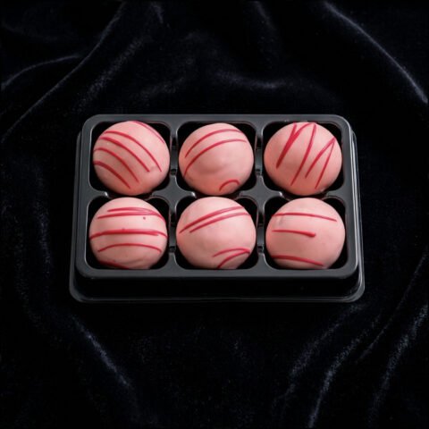 Trøffel-Romkugler med jordbær karame